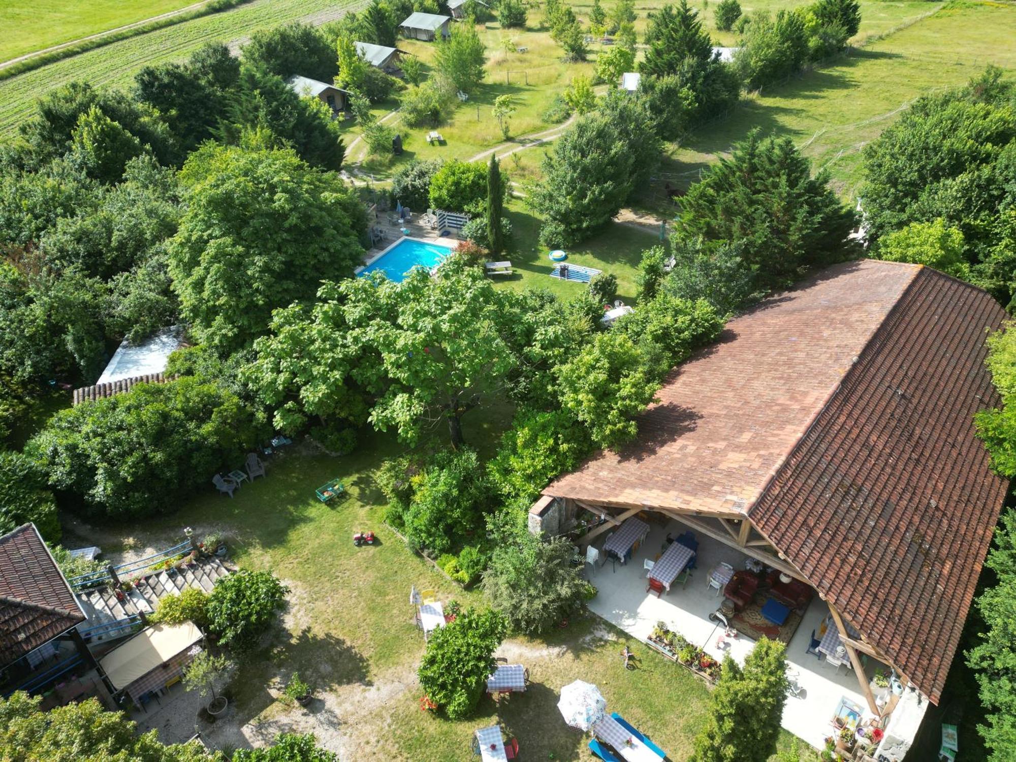 Les Escaliers De La Combe Hotel Saint-Matré Kültér fotó